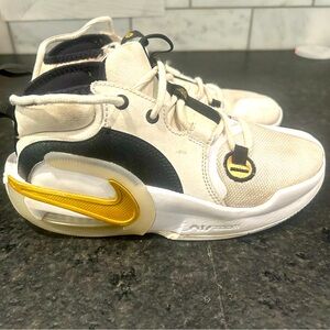 Nike Air Zoom Crossover Basketball Shoes Unisex Sneaker Size 4.5